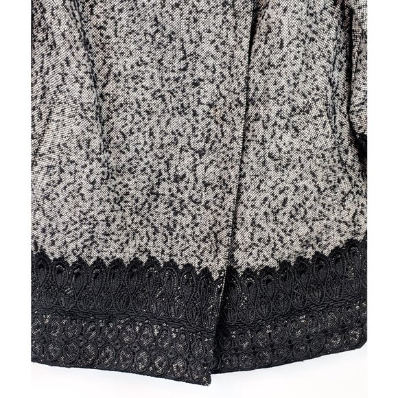 JAUNE ROUGE Black & White Nubby Tweed Snap Coat with Lace Trim Size M - Picture 3 of 7